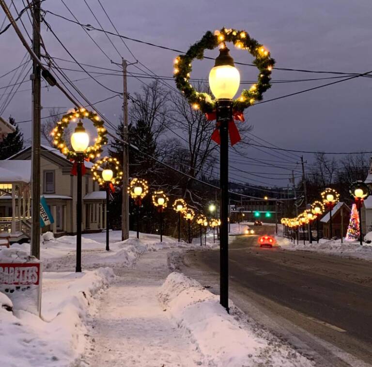street lights crop